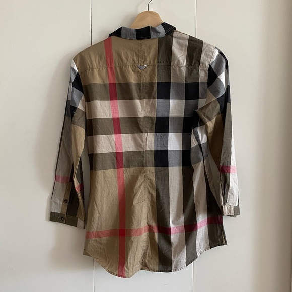 🍂fall drop🍂 Burberry classic Nova check plaid shirt - Picture 13 of 13
